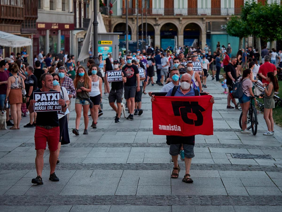 Manifestación ilegal en Pamplona en favor del preso de ETA, Patxi Ruiz