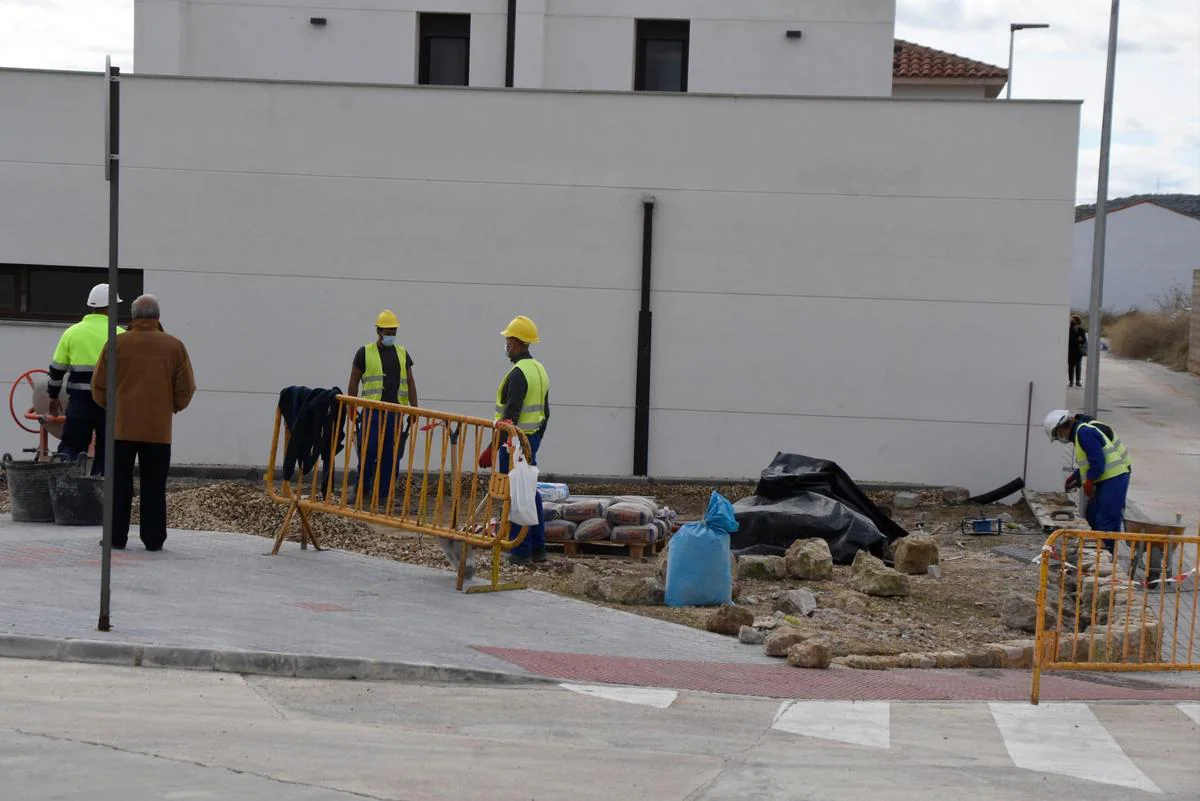 Ciudad Rodrigo empleará sus propias cuadrillas para realizar las obras de mejora de calles.