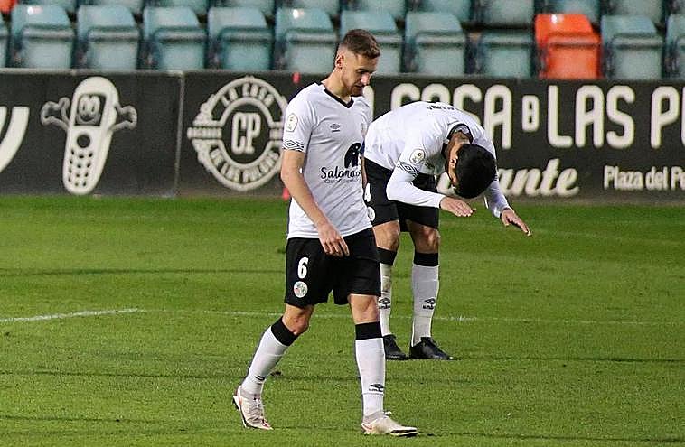 Sergio Molina, desolado el domingo ante el Celta B.