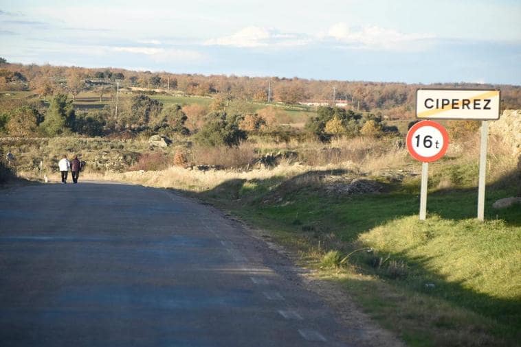 960.000 euros para arreglar la carretera de Cipérez a Villar de Peralonso
