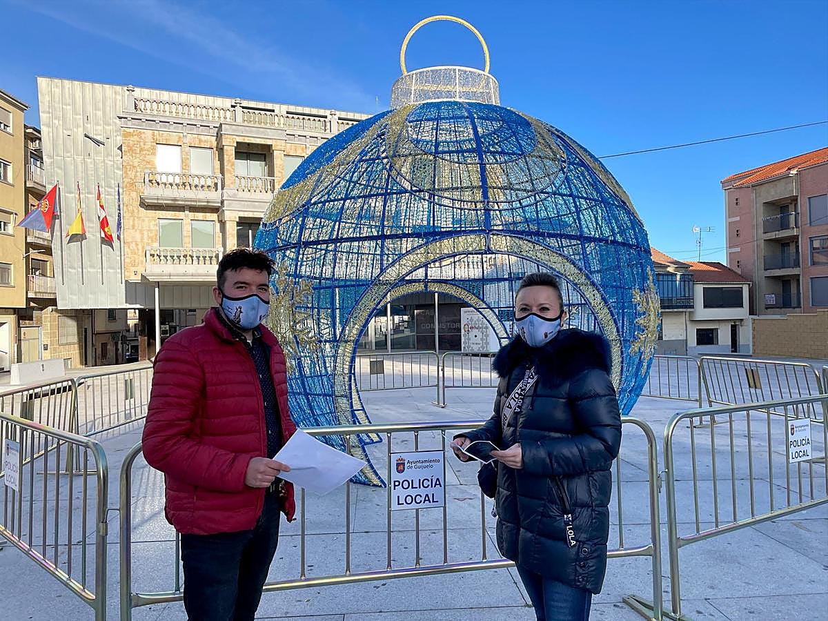 Roberto Hernández y Sandra Méndez presentaron la campaña