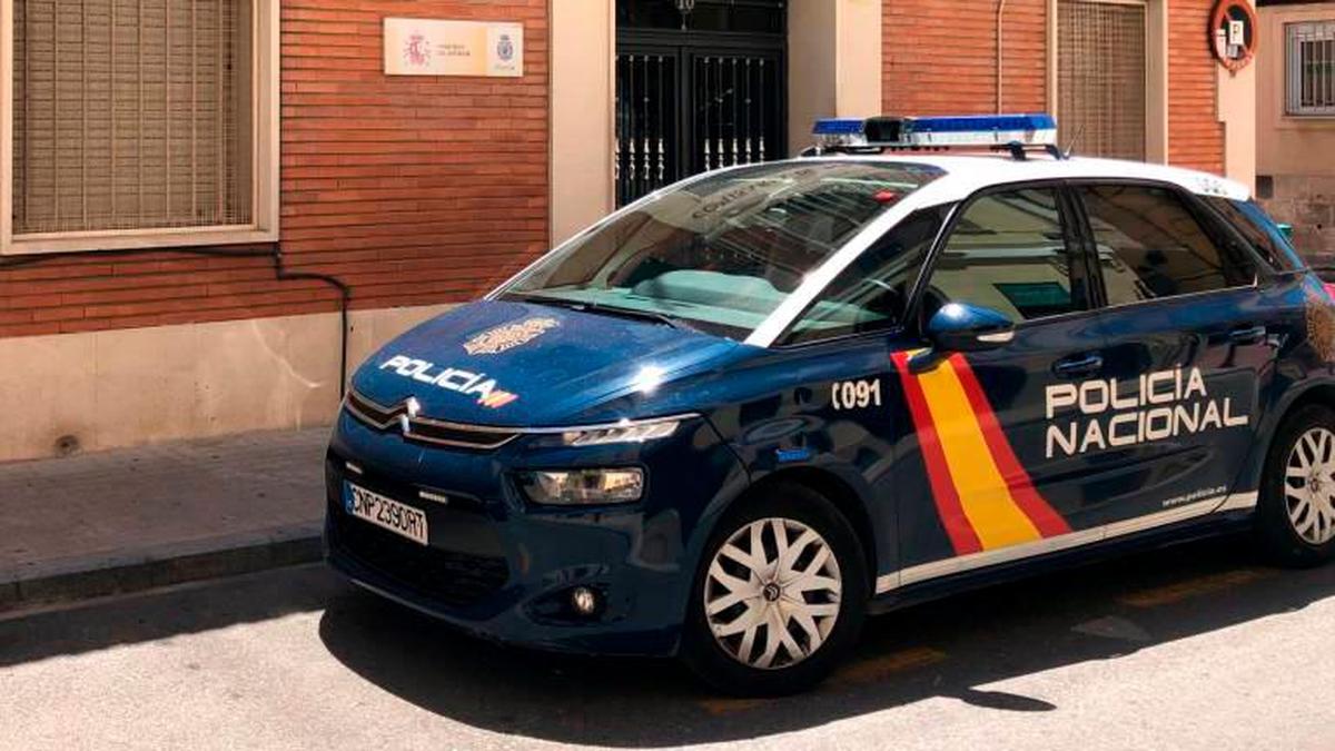 Detenida una joven por robar la tarjeta de crédito a una conocida y ‘gastar’ más de 1.000 euros