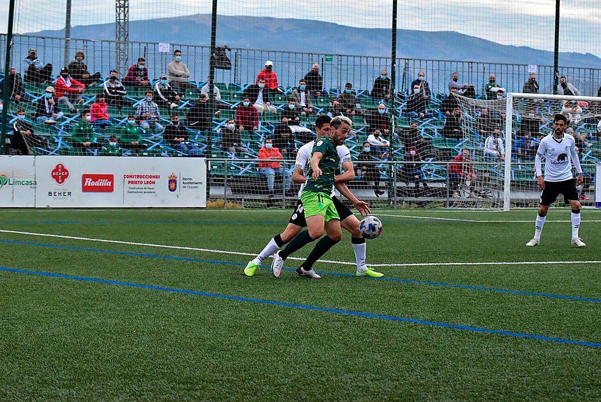 Derbi entre el Guijuelo y el Salamanca disputado esta temporada en el estadio Luis Ramos.