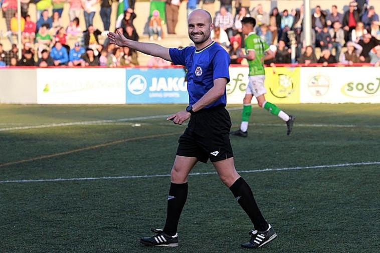 El colegiado salmantino Alfonso Vicente