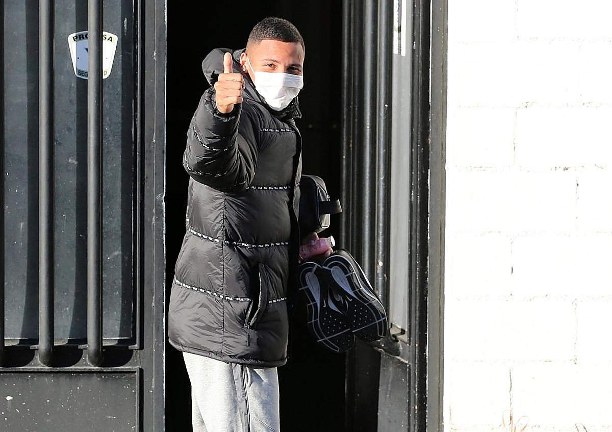 El ‘Puma’ Chávez, llegando al Helmántico.