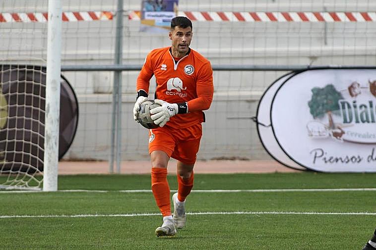 Serna, portero del Unionistas.