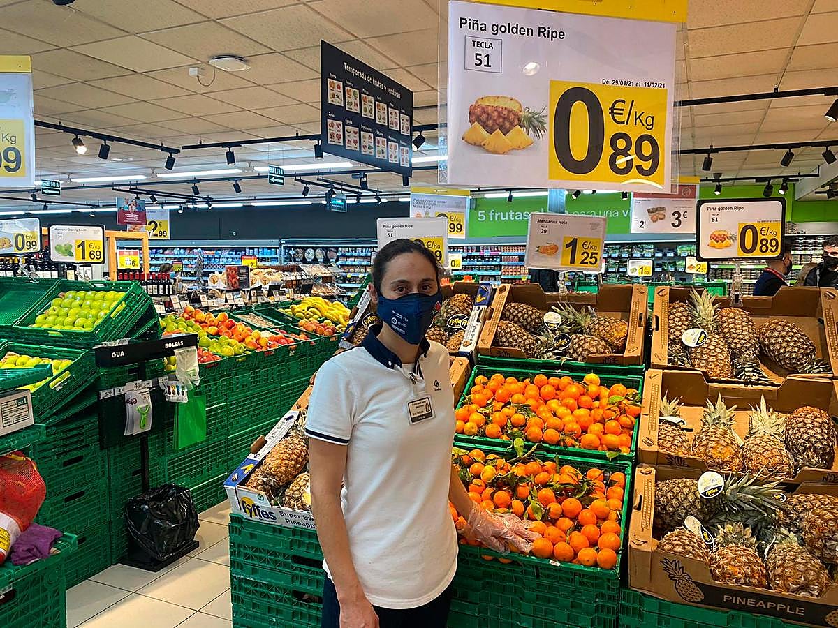 Leticia Cunha cruza a diario la frontera para ir a trabajar.