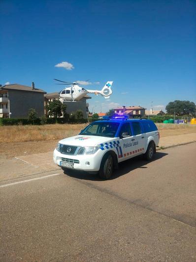 Una actuación de la Policía Local en Los Cisnes.