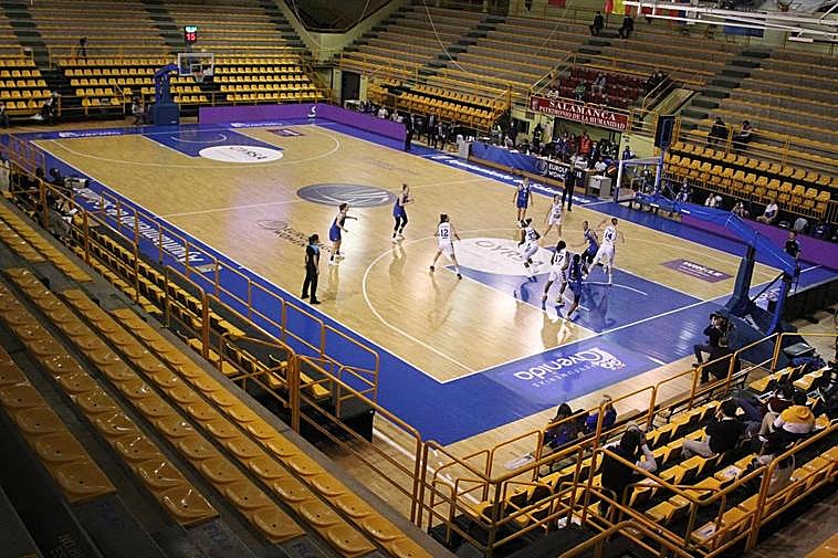 Imagen de un encuentro del Avenida en Würzburg en esta Euroliga.
