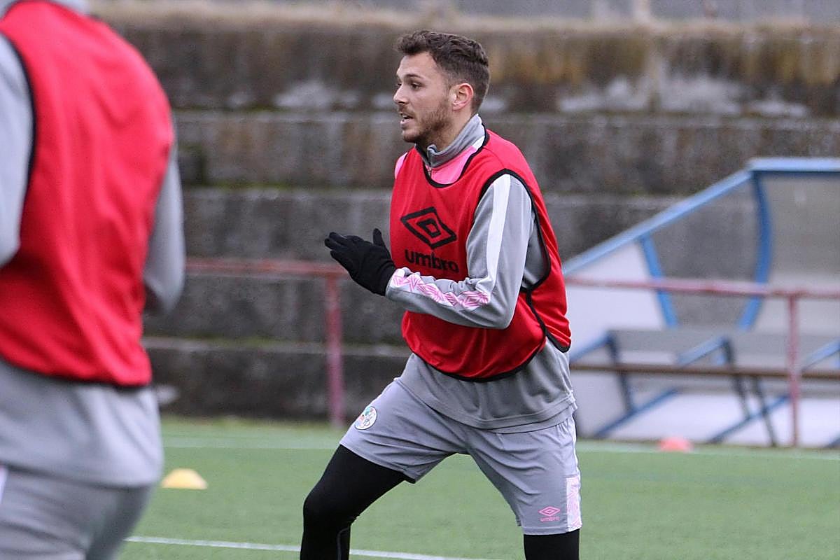 Sergio Ayala durante un entrenamiento del Salamanca UDS.