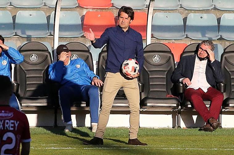 Lolo Escobar en el último choque en el Helmántico.