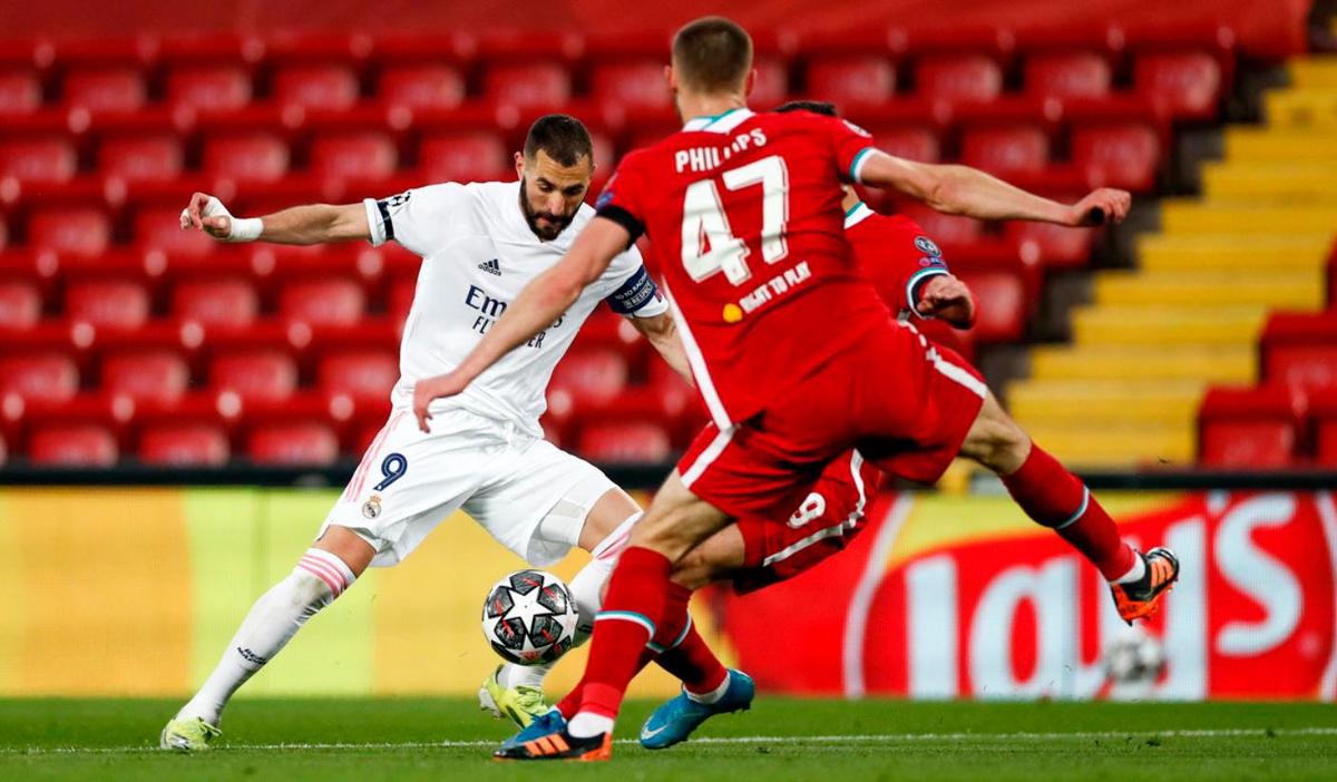 Benzema, en un lance del encuentro.