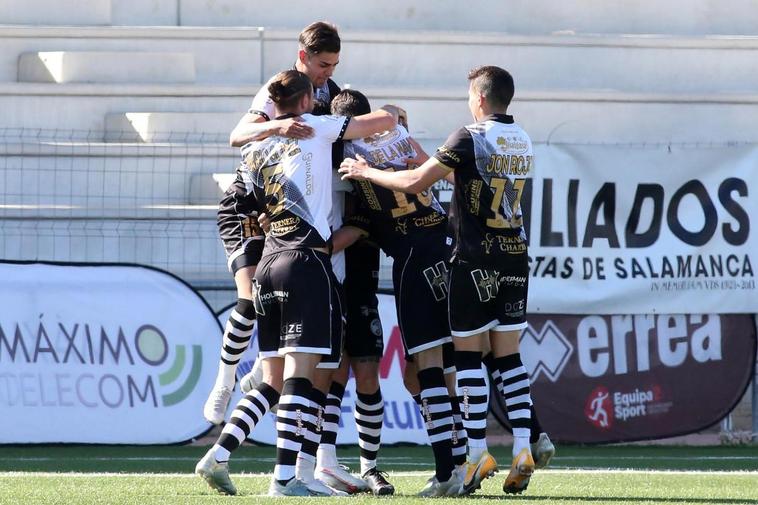 Celebración de uno de los goles.