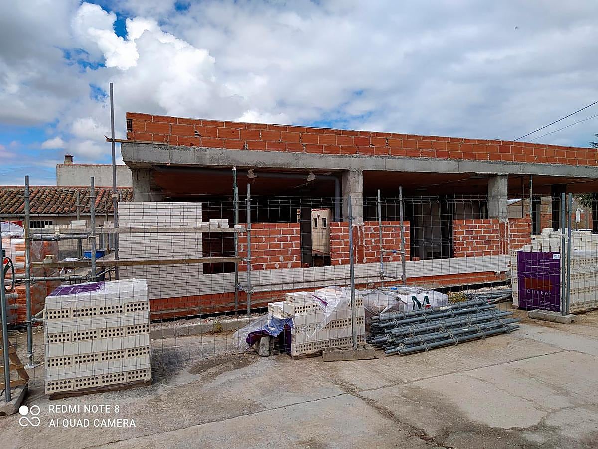 Nueva zona del chiringuito y ampliación de la residencia de mayores.