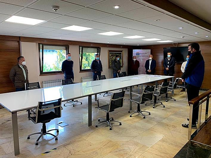 Minuto de silencio en memoria de Eloy García.