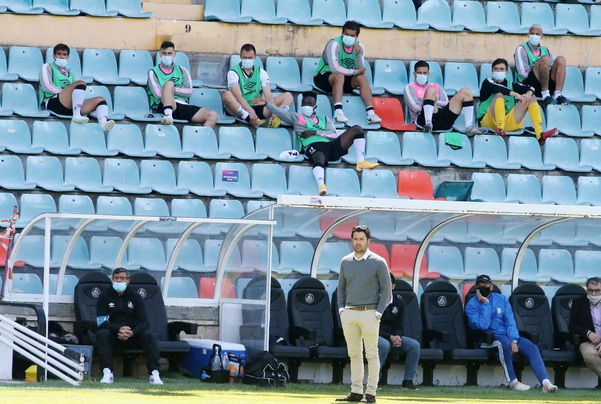 El Puma Chávez tuvo un encontronazo con Lolo Escobar en el partido del Helmántico