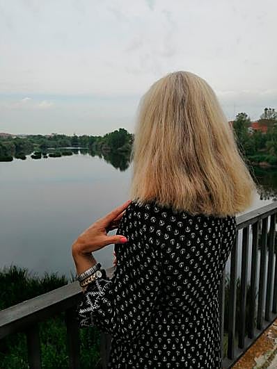 Problemas laborales han hecho que Elena necesite por primera vez ayuda de las administraciones públicas.