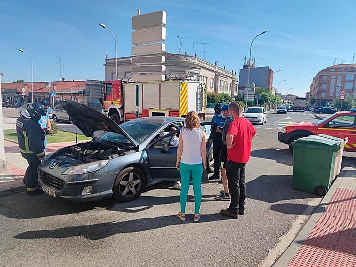 Vehículo que sufrió el conato de incendio.