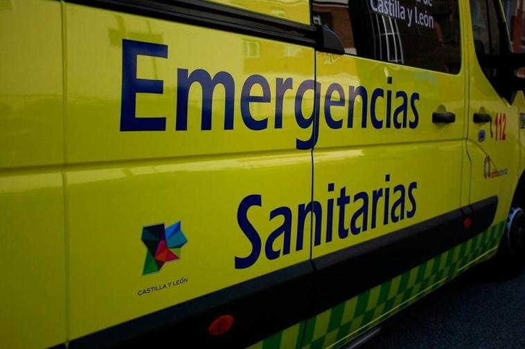 Imagen de recurso de una ambulancia de SACYL.