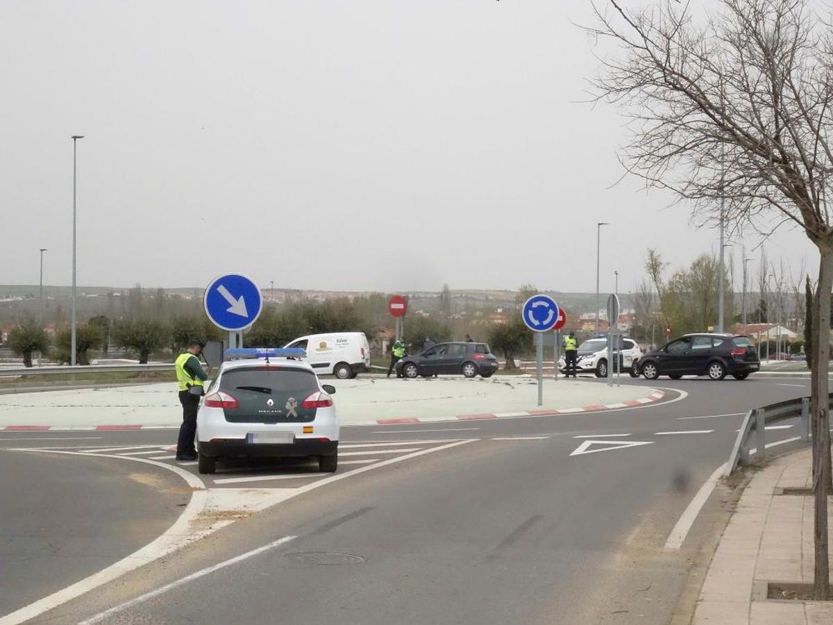 Agentes de la Guardia Civil en un control anterior.