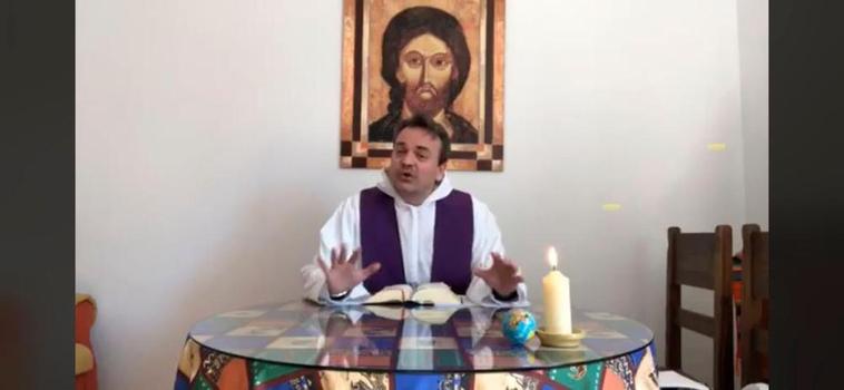 Youtube y eucaristías, una mezcla que hizo posible este sacerdote salmantino
