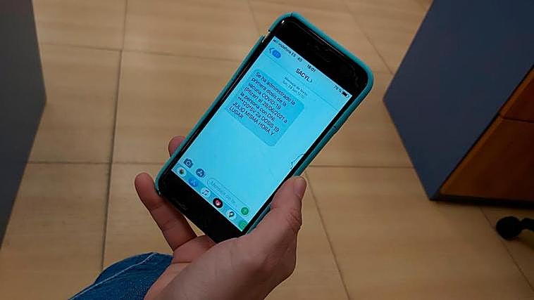 Imagen de los mensajes de segunda dosis que envía Sacyl.