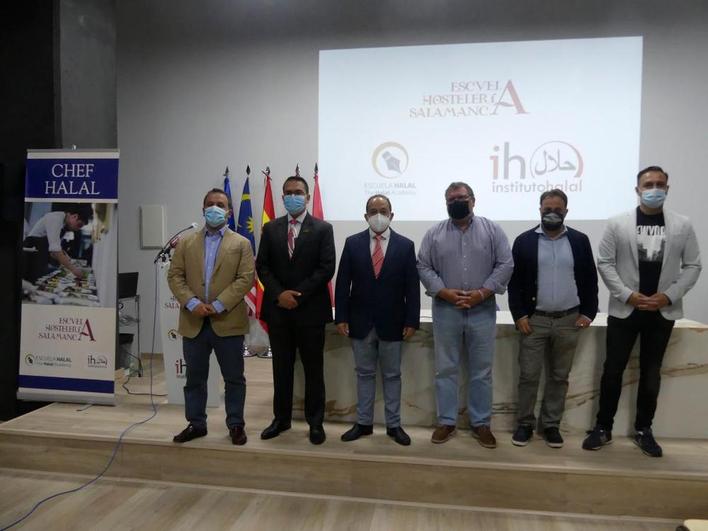 Javier García, Muhammad Azfar, Ricargo Gómez, José Álvarez, Fernando Castaño y Álvaro Juanes.