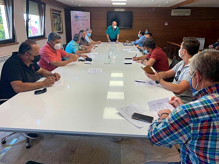 Un momento de la mesa del cereal celebrada este lunes