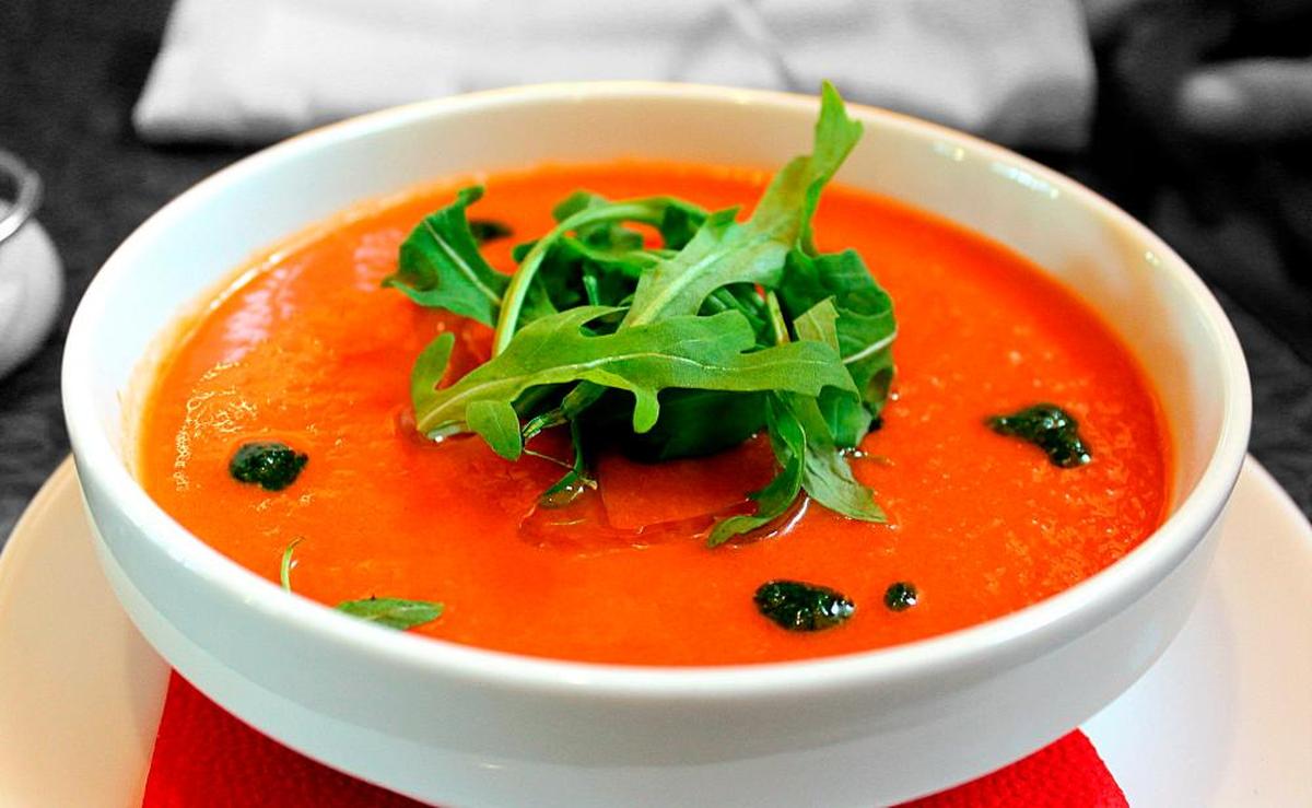 El mejor valorado es el Gazpacho Raf de Santa Teresa.