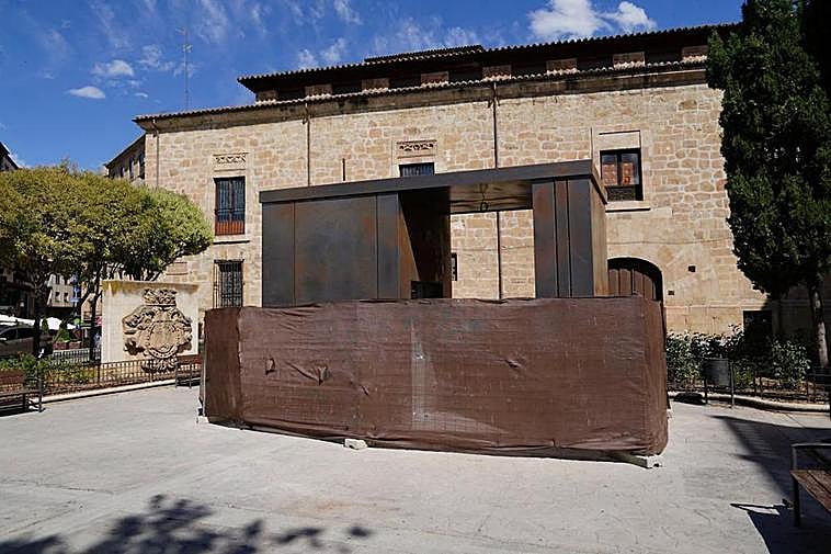 El nuevo ascensor del aparcamiento de Santa Eulalia.
