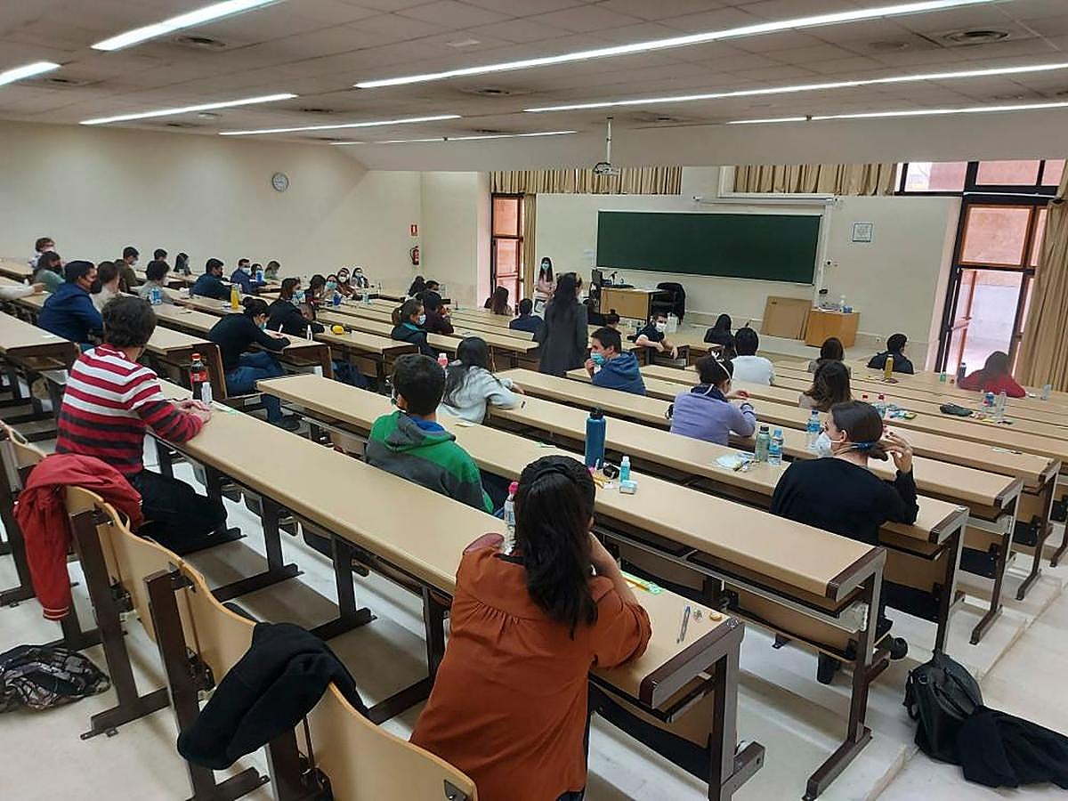 Examen de Formación Especializada Sanitaria de este año en la Universidad de Salamanca.
