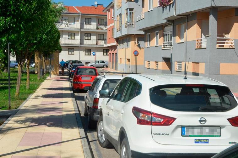 Algunos coche pueden alcanzar hasta 70ºC en verano, según la DGT.