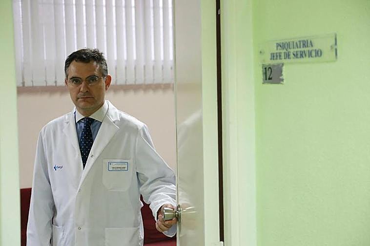 Carlos Roncero, jefe de Psiquiatría del Hospital de Salamanca.
