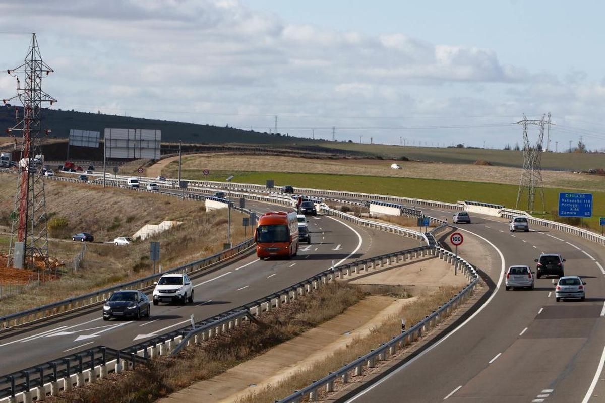 Todo esta tipificado en la Ley sobre responsabilidad civil y seguro en la circulación de vehículos a motor.