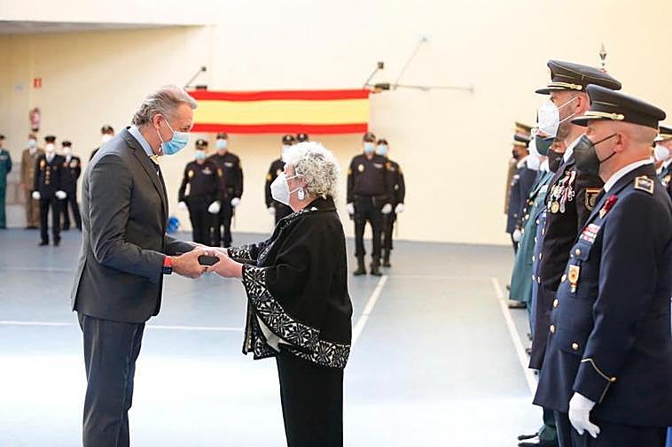 Galería del homenaje de la fiesta patronal de la Comisaría Provincial.