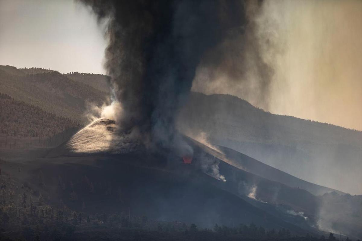 El volcán visto desde el valle de Aridane