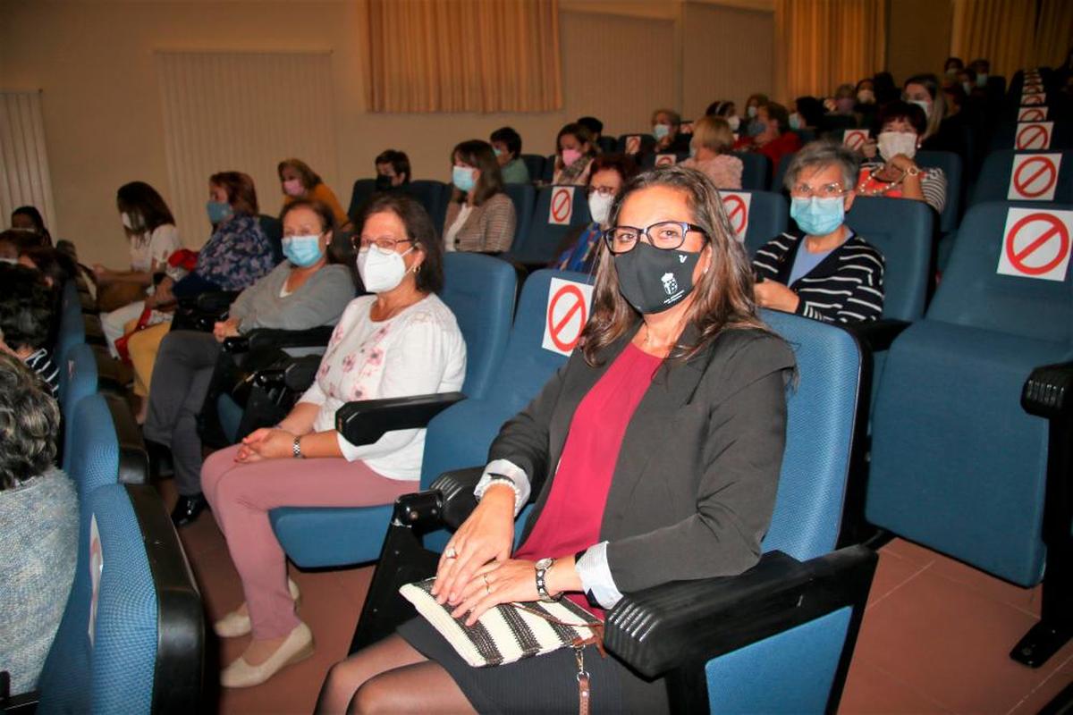 Mujeres llegadas desde Aldeanueva de Figueroa.