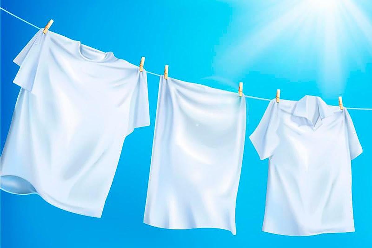 Prendas de ropa de color blanco