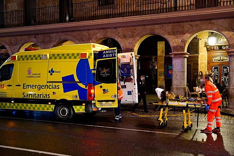 Traslado de la mujer.