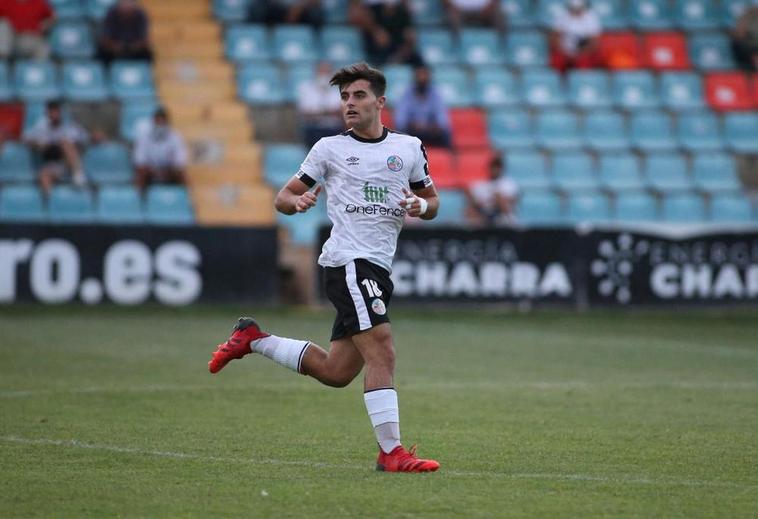 Ribeiro, uno de los únicos tres goleadores.