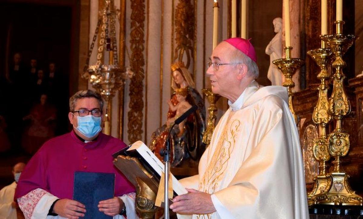 El salmantino Adolfo González Montes es nombrado obispo emérito tras aceptar el Papa su renuncia al cumplir los 75 años