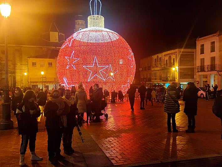Así brilla la iluminación navideña de Peñaranda