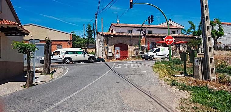 El acceso a la carretera de Las Dunas desde la  SA-804, uno de los puntos clave del arreglo por su peligrosidad