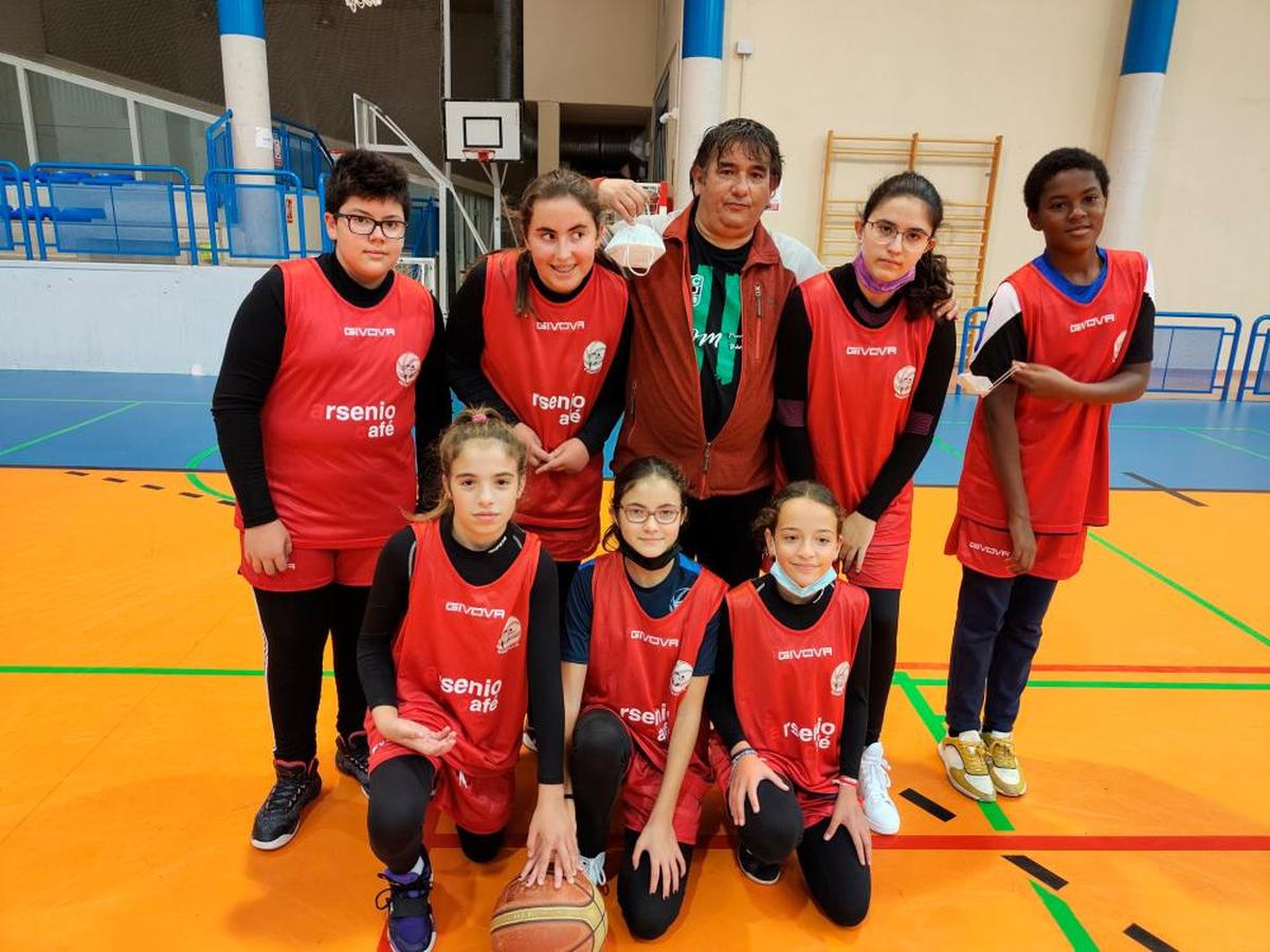 IES Senara infantil femenino baloncesto.