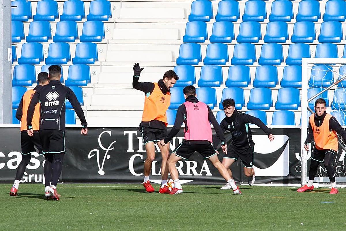 De Miguel y Mier son dos de los futbolistas que han dado positivo