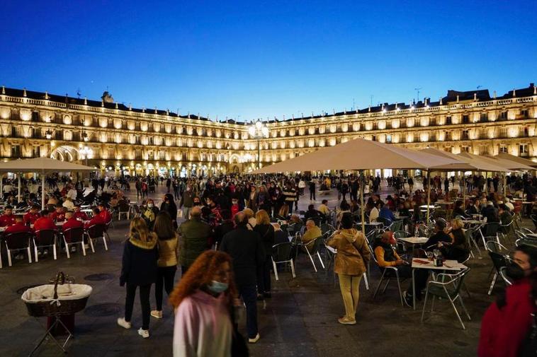 El cambio de iluminación artística de la Plaza Mayor arranca este lunes