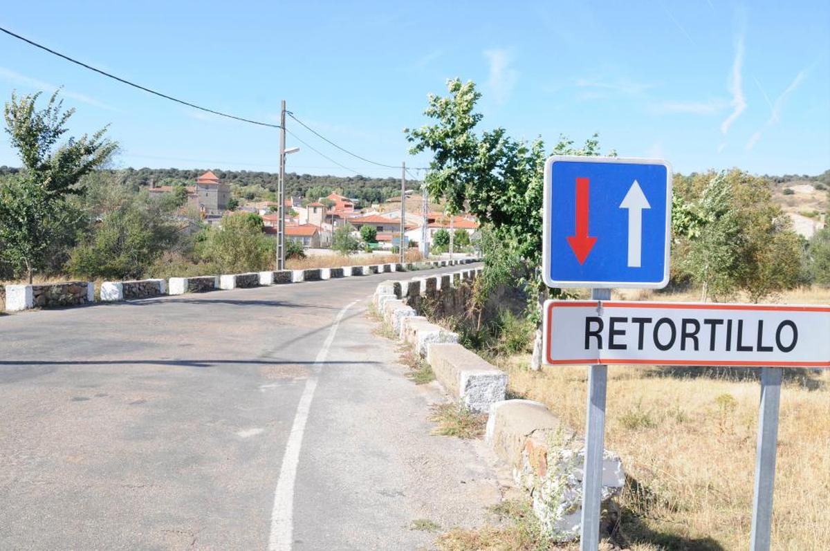 El proyecto del tramo a mejorar arranca junto al puente de pontones de la entrada de Retortillo.