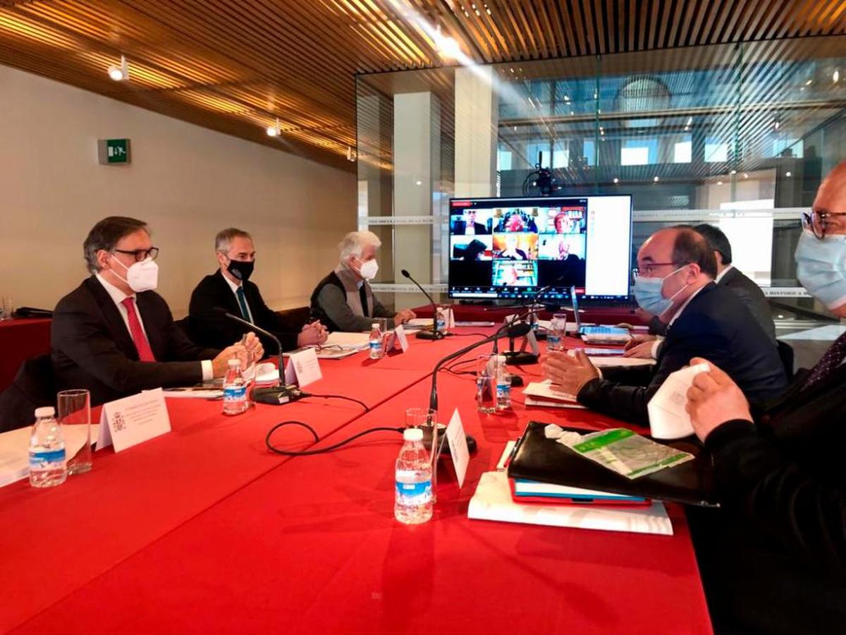 García Carbayo, en la reunión con el ministro de Cultura, Miquel Iceta