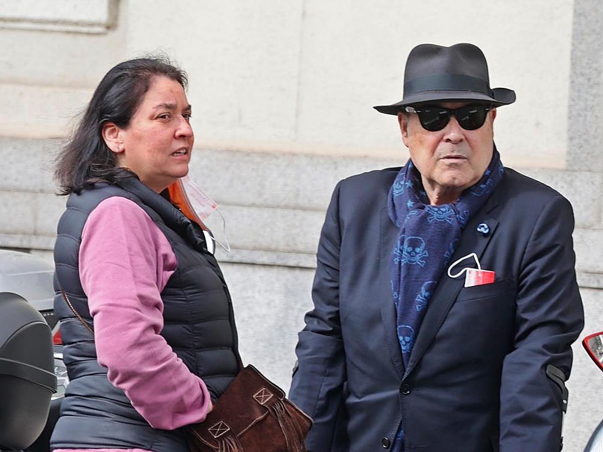 Antonio Resines, junto a su mujer