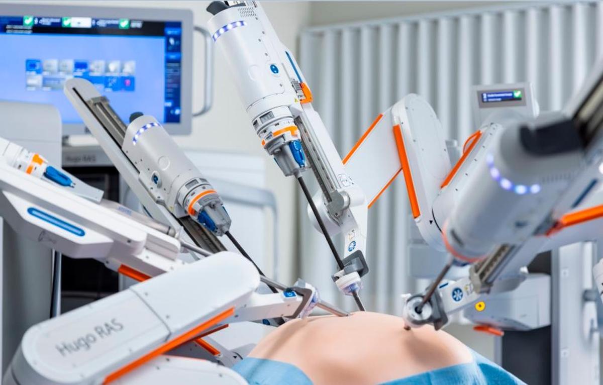 Imagen del nuevo robot quirúrgico Hugo.